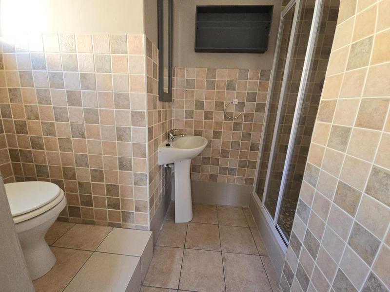 To Let 2 Bedroom Property for Rent in Admirals Park Western Cape